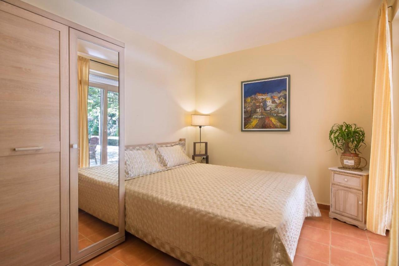 בודווה Splendid Apartments מראה חיצוני תמונה